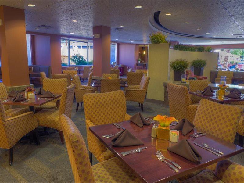 Holiday Inn Express & Suites Phoenix - Midtown, An Ihg Hotel المظهر الخارجي الصورة